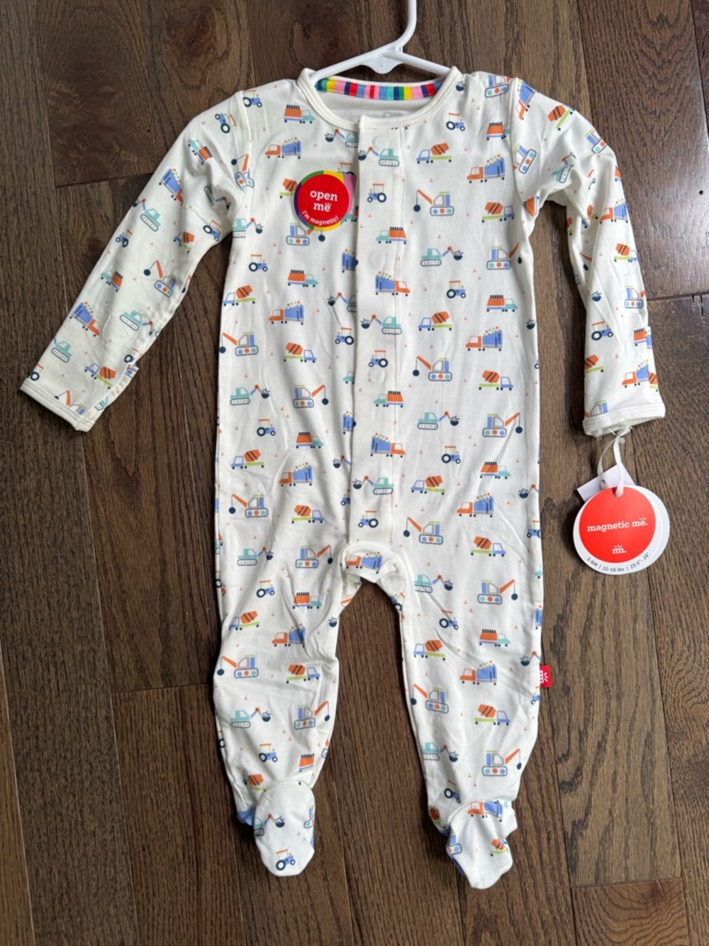 Magnetic Me - Can You Dig It footie NWT size 3-6 months - brand new never worn